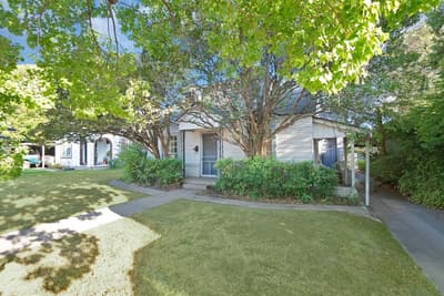 1228 W Gambrell Street, Fort Worth TX 76115 - Photo 2