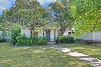 1228 W Gambrell Street, Fort Worth TX 76115