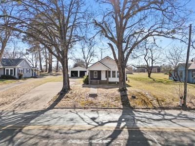 605 Dallas Street, Winona TX 75792
