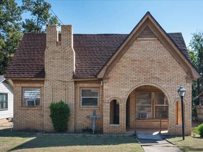1215 N Confederate Avenue, Tyler TX 75702 - Photo 2