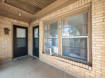 1215 N Confederate Avenue, Tyler TX 75702 - Photo 3