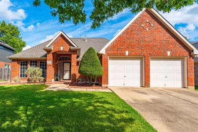 5457 Navajo Bridge Trail, Fort Worth TX 76137 - Photo 3