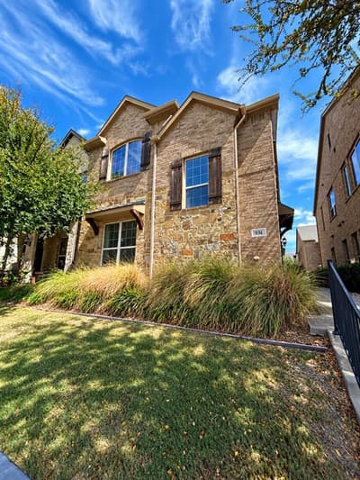 931 Whitehall Drive, Richardson TX 75081