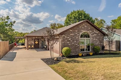 129 Morris Street, DeSoto TX 75115 - Photo 2