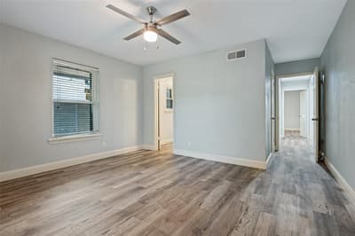 1585 E Kiest Boulevard, Dallas TX 75216 - Photo 5