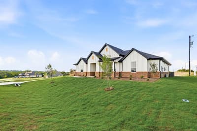 116 Park Hurst Drive, Boyd TX 76023 - Photo 4