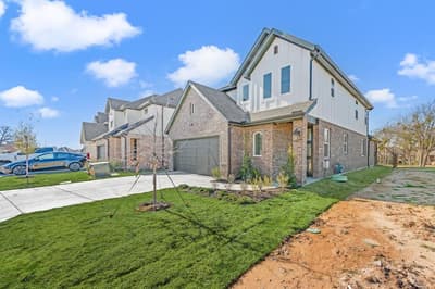 12267 Ross Calhoun Drive, Fort Worth TX 76179 - Photo 3