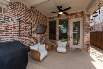 617 Rawlins Lane, Fort Worth TX 76131 - Photo 2