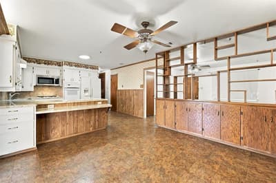 207 Cresthill Drive, Lacy Lakeview TX 76705 - Photo 4