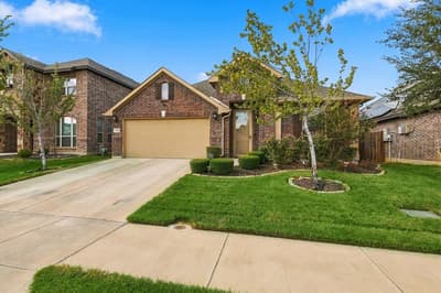 4204 Snowberry Lane, Crowley TX 76036 - Photo 2
