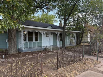 213 Rock Street, Bowie TX 76230 - Photo 2