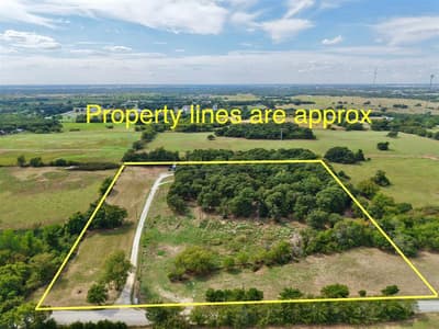 711 County Road 162, Gainesville TX 76240
