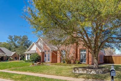 6901 April Way Circle, Plano TX 75023 - Photo 2