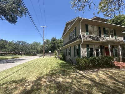 1820 Maplewood Avenue, Corsicana TX 75110 - Photo 3