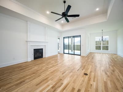 301 FAIRMOUNT, Denton TX 76210 - Photo 3
