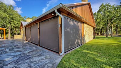 423 Brazos Street, Bowie TX 76230 - Photo 4