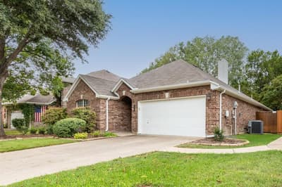 924 Inland Lane, McKinney TX 75072 - Photo 2