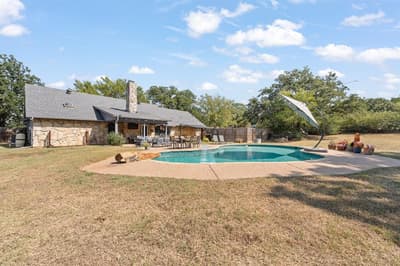 312 Trailwood Drive, Joshua TX 76058 - Photo 3