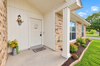 7357 Channel View Drive, Fort Worth TX 76133 - Photo 2