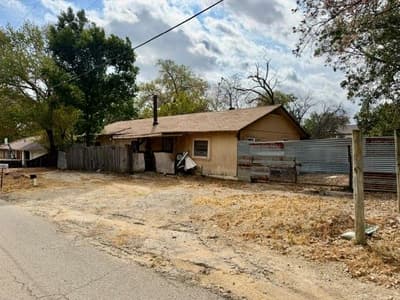 604 Moseley Street, Lake Dallas TX 75065 - Photo 4