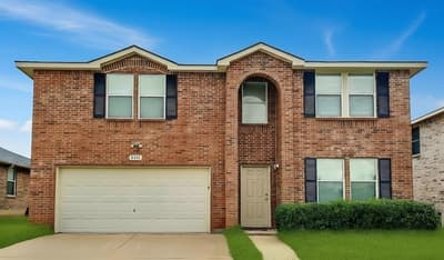 8431 Redheart Street, Arlington TX 76002