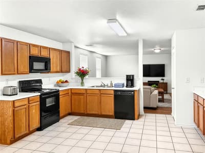 8431 Redheart Street, Arlington TX 76002 - Photo 5