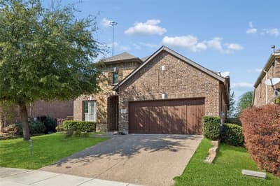 419 San Marcos Drive, Irving TX 75039 - Photo 2