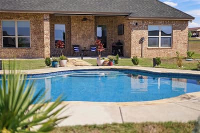 139 Stanford Lane, Springtown TX 76082