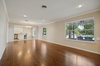 9941 Chippendale Drive, Dallas TX 75238 - Photo 5