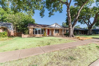 8419 Bocowood Drive, Dallas TX 75228 - Photo 2