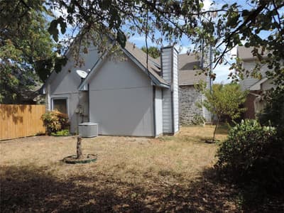 6825 W Driffield Court, North Richland Hills TX 76182 - Photo 4