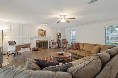 2617 Still Meadow Road, Irving TX 75060 - Photo 4