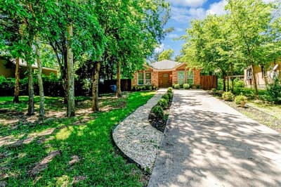 6433 Leana Avenue, Dallas TX 75241