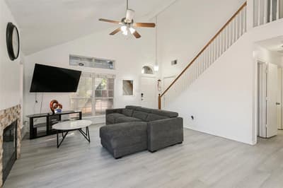 1411 Chinaberry Drive, Lewisville TX 75077 - Photo 2