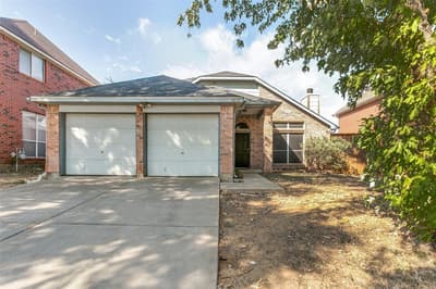 1411 Chinaberry Drive, Lewisville TX 75077
