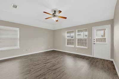 2939 Saint Bernard Drive, Dallas TX 75233 - Photo 5