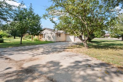 2920 County Road 531, Burleson TX 76028 - Photo 4