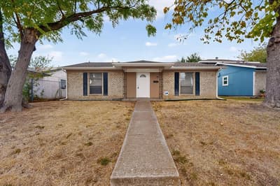 9839 Glengreen Drive, Dallas TX 75217 - Photo 2