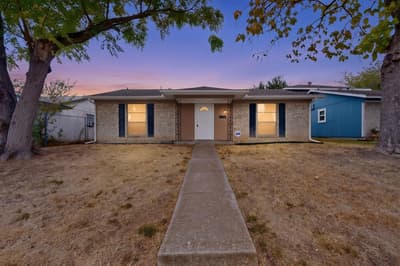 9839 Glengreen Drive, Dallas TX 75217