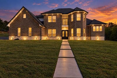 702 Linkcrest Drive, Duncanville TX 75137