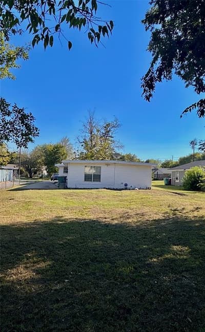 1819 E May Street, Sherman TX 75090 - Photo 4