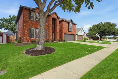 904 Yukon Drive, Lewisville TX 75077 - Photo 2