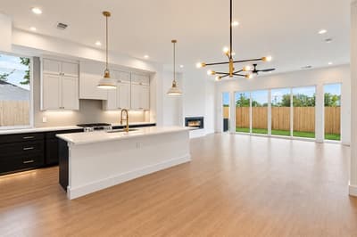 316 Avenue L, Dallas TX 75203 - Photo 2