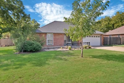 3130 Jewell Drive, Arlington TX 76016 - Photo 3