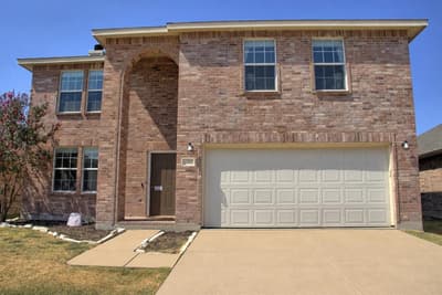 1312 Gayle Street, Burleson TX 76028