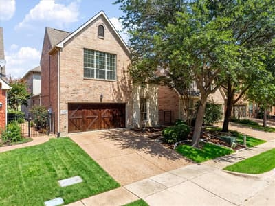2305 Canyon Creek Drive, McKinney TX 75072 - Photo 2
