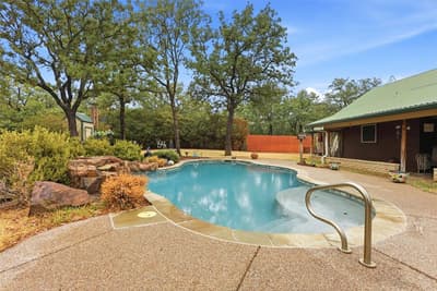 211 Private Road 4931, Springtown TX 76082 - Photo 5