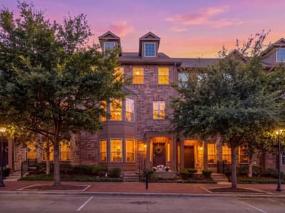 3894 Everwood Lane, Addison TX 75001