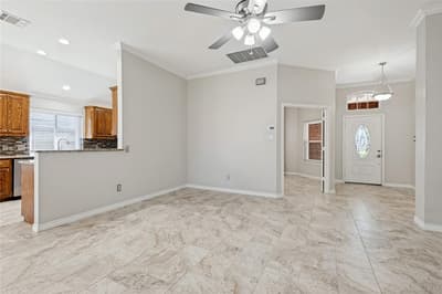 5816 Windy Meadow Lane, Grand Prairie TX 75052 - Photo 4