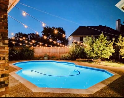9812 Canyon Crest Circle, Irving TX 75063 - Photo 3
